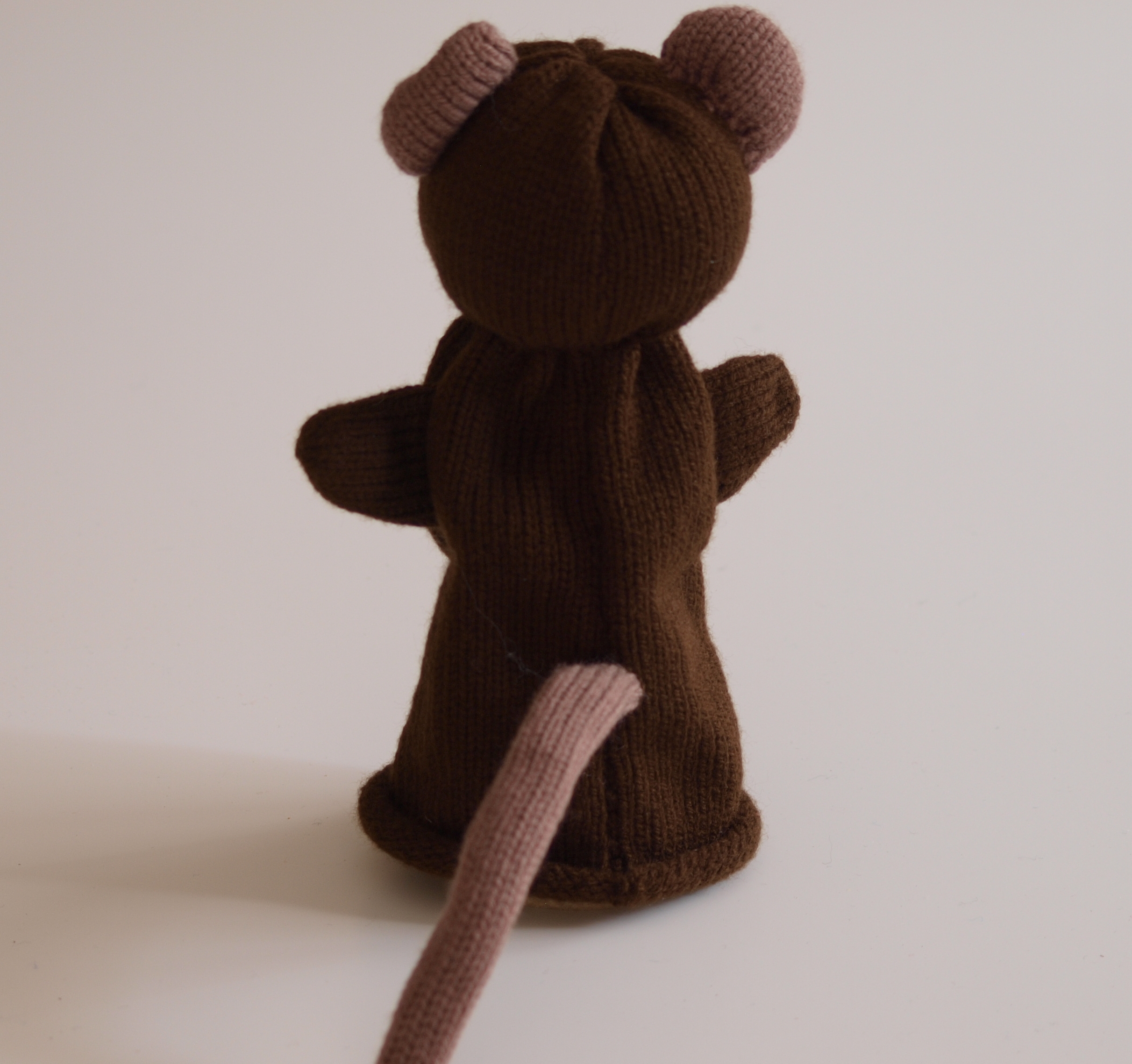 Handspielfigur Affe von hinten