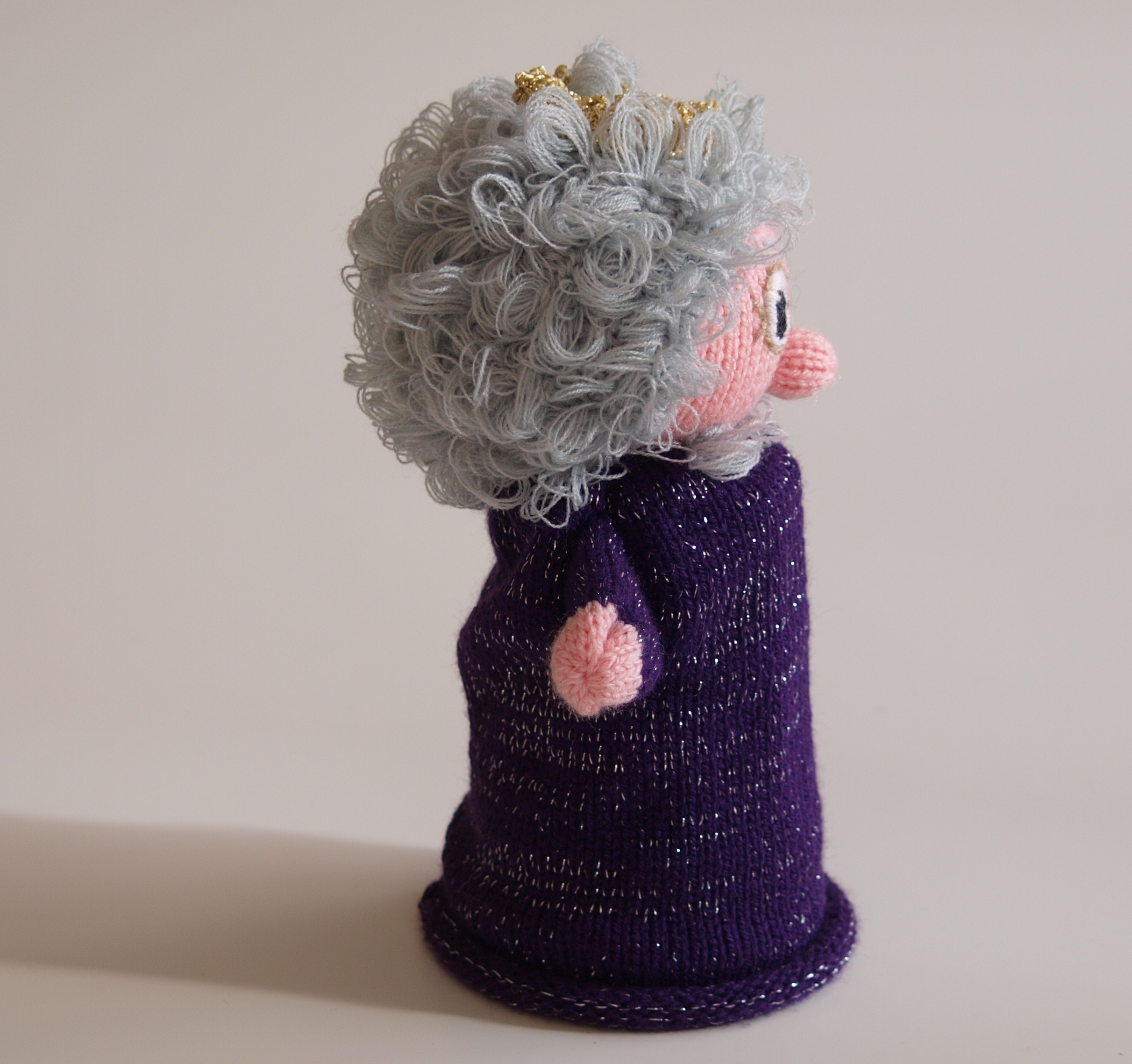 Handspielfigur König von rechts