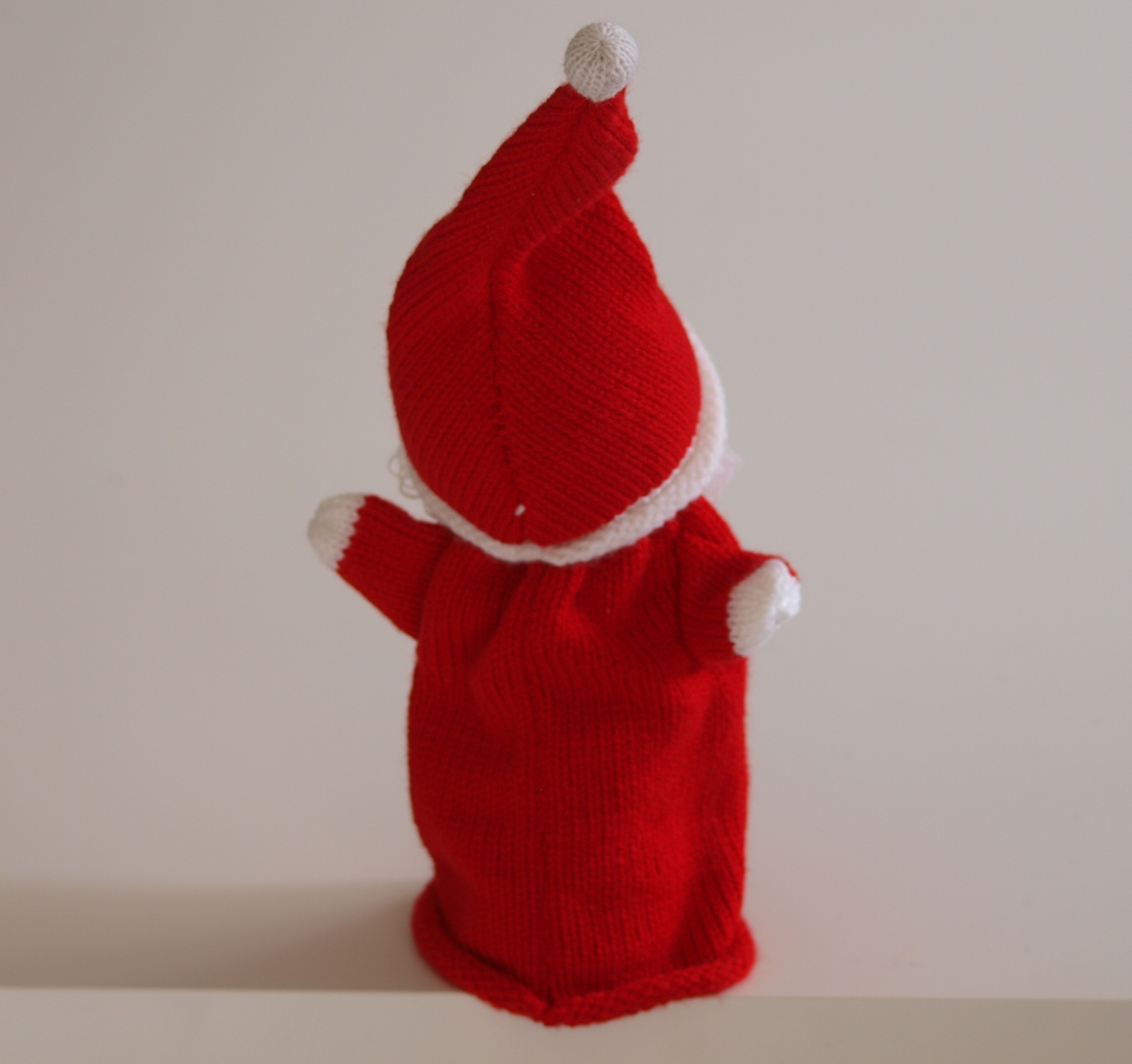 Handspielfigur Nikolaus von hinten