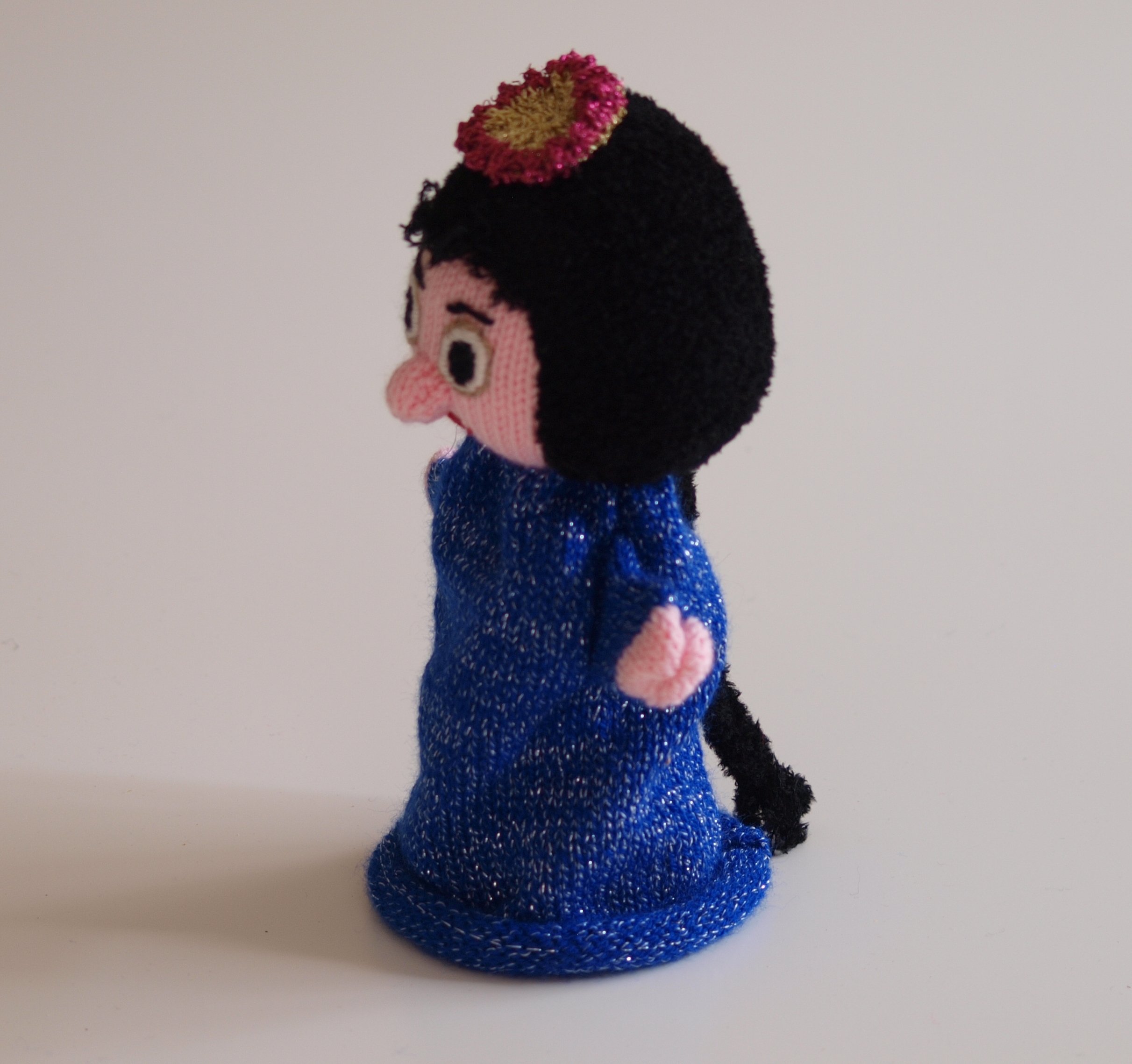 Handspielfigur Prinz von links