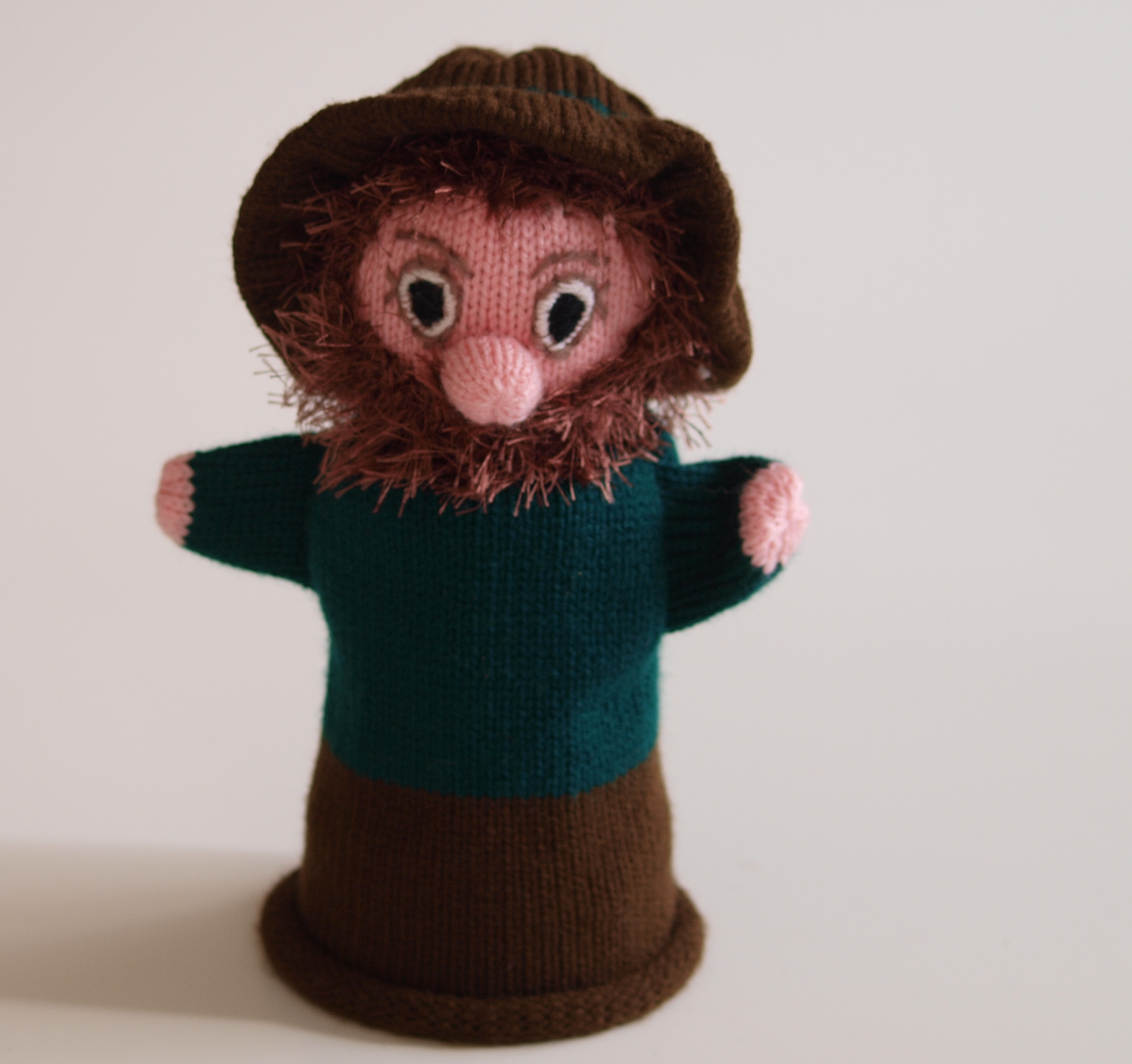 Handspielfigur Räuber von vorne