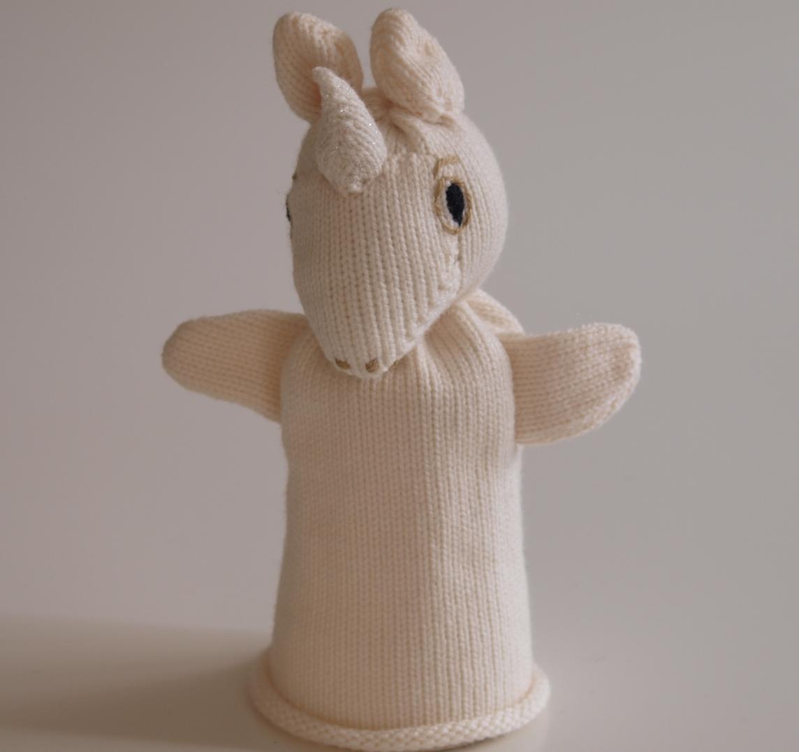 Handspielfigur Einhorn von vorne
