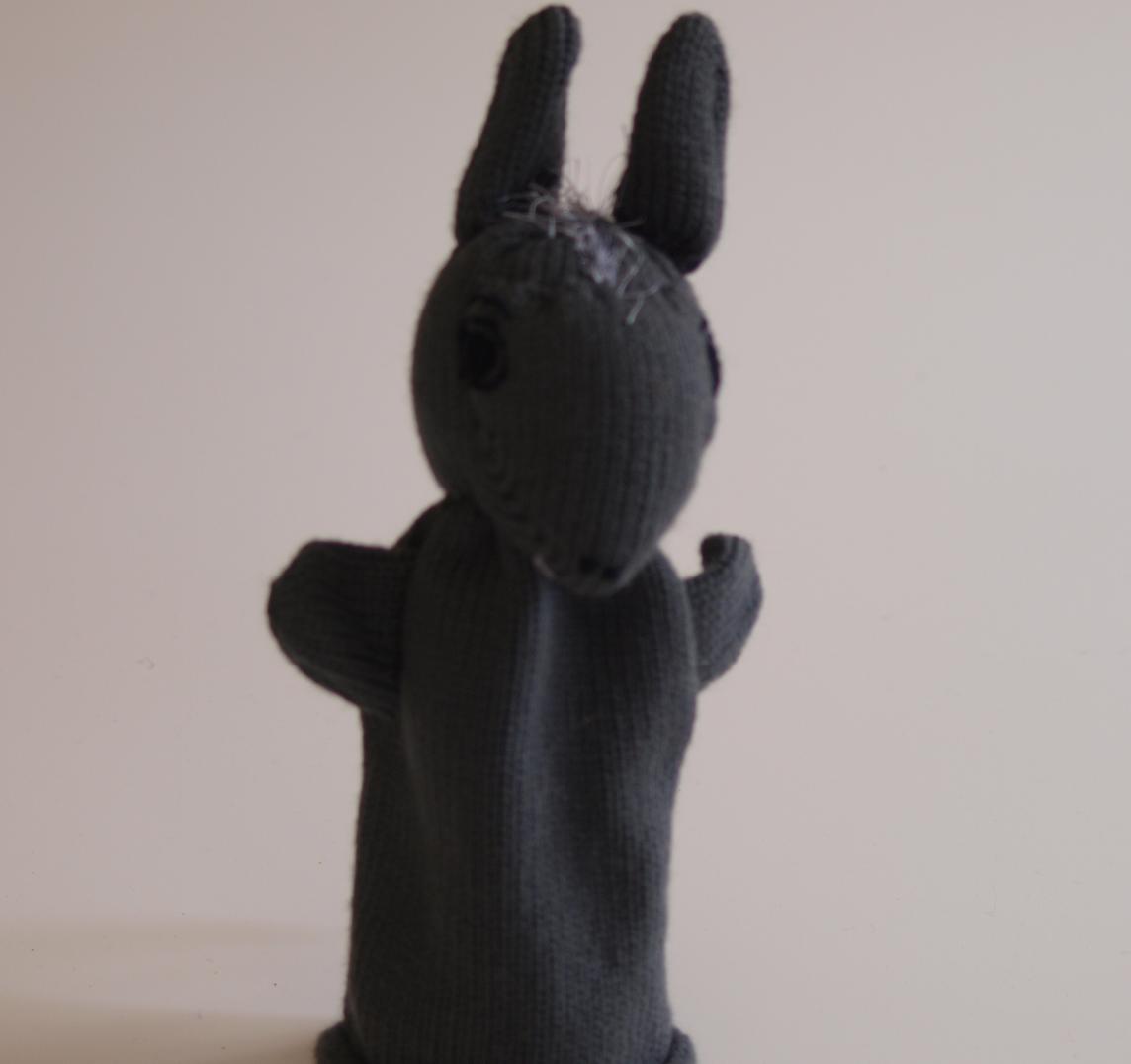 Handspielfigur Esel von vorne