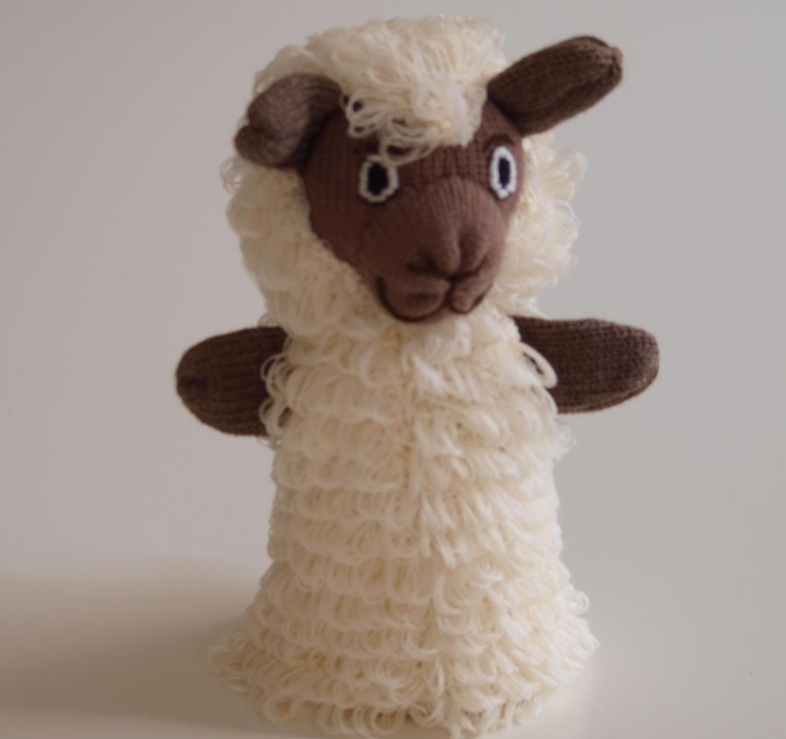 Handspielfigur Schaf von vorne