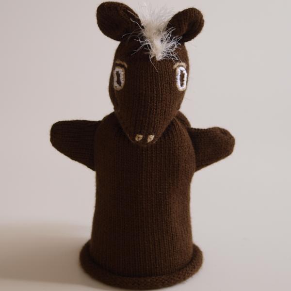 Handspielfigur Pferd von vorne