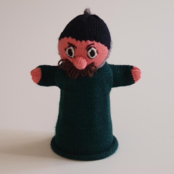 Handspielfigur Polizist von vorne