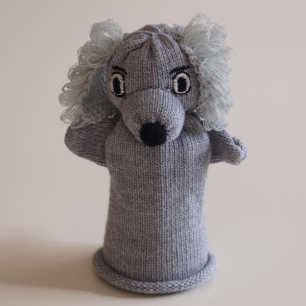 Handspielfigur Pudel grau von vorne