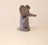 Handspielfigur Elefant von rechts
