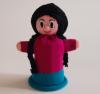 Handspielfigur Gretel von vorne