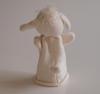 Handspielfigur Schaf von hinten